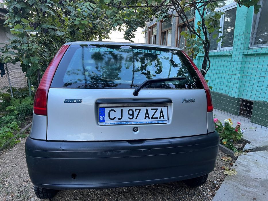 Vând mașină Fiat Punto