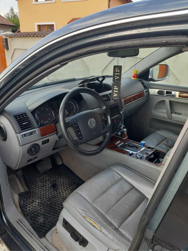 Touareg 2.5 tdi AUTOUTILITARA