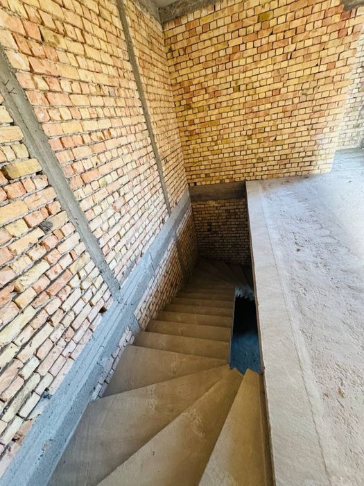 Сергили ул Бобур махала