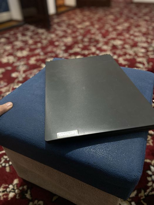 Lenova notebuk sotikadi toza