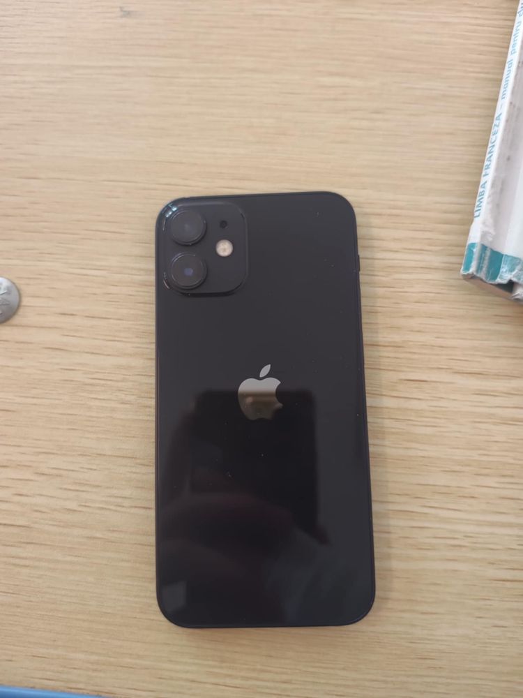 Vand iphone 12 mini 128gb full box