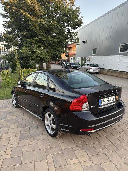 Volvo S40 2.0 D3 - 2011 R Design