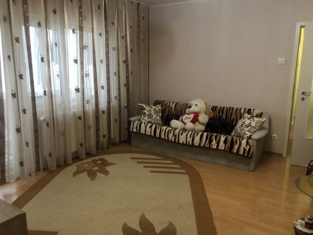 Apartament 3 camere, Confectii