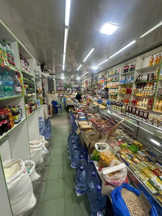 Tayyor biznes sotiladi oziq ovqat dokoni