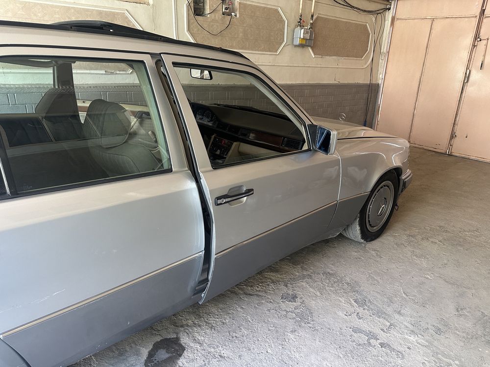 Mers w124 sotiladi yaxsh sastayana