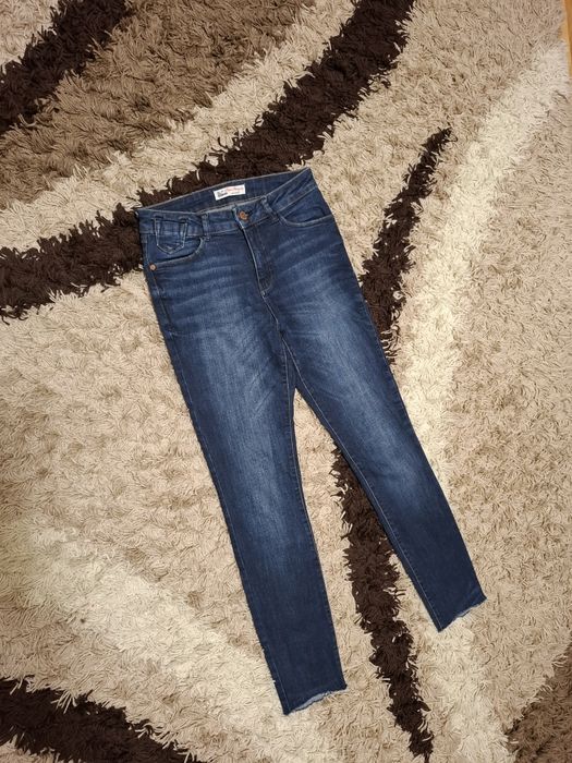 Blugi dama elastici, talie inalta, marimea S