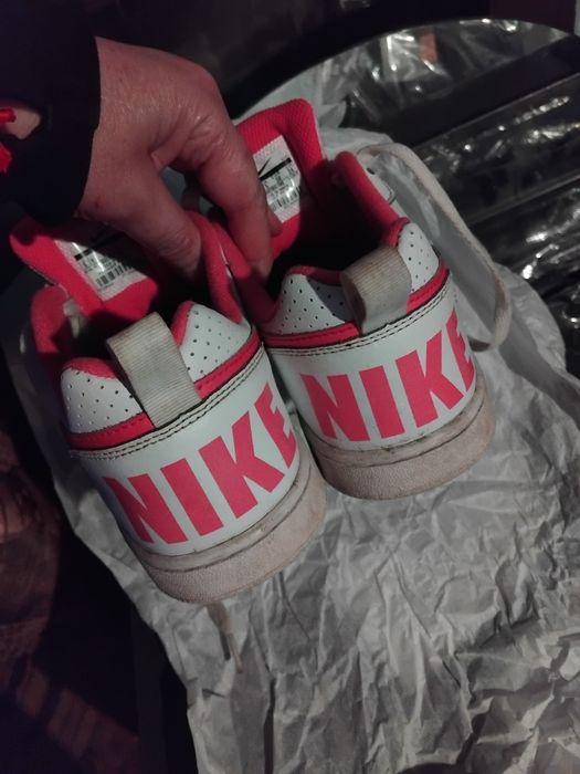 Оригинални Маратонки Nike  38 1/2