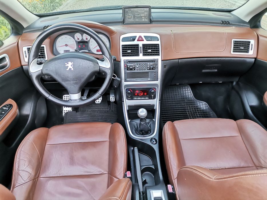 Peugeot 307 CC Cabrio 1.6 benzina euro 4 an 2005 Navigație Climatronic