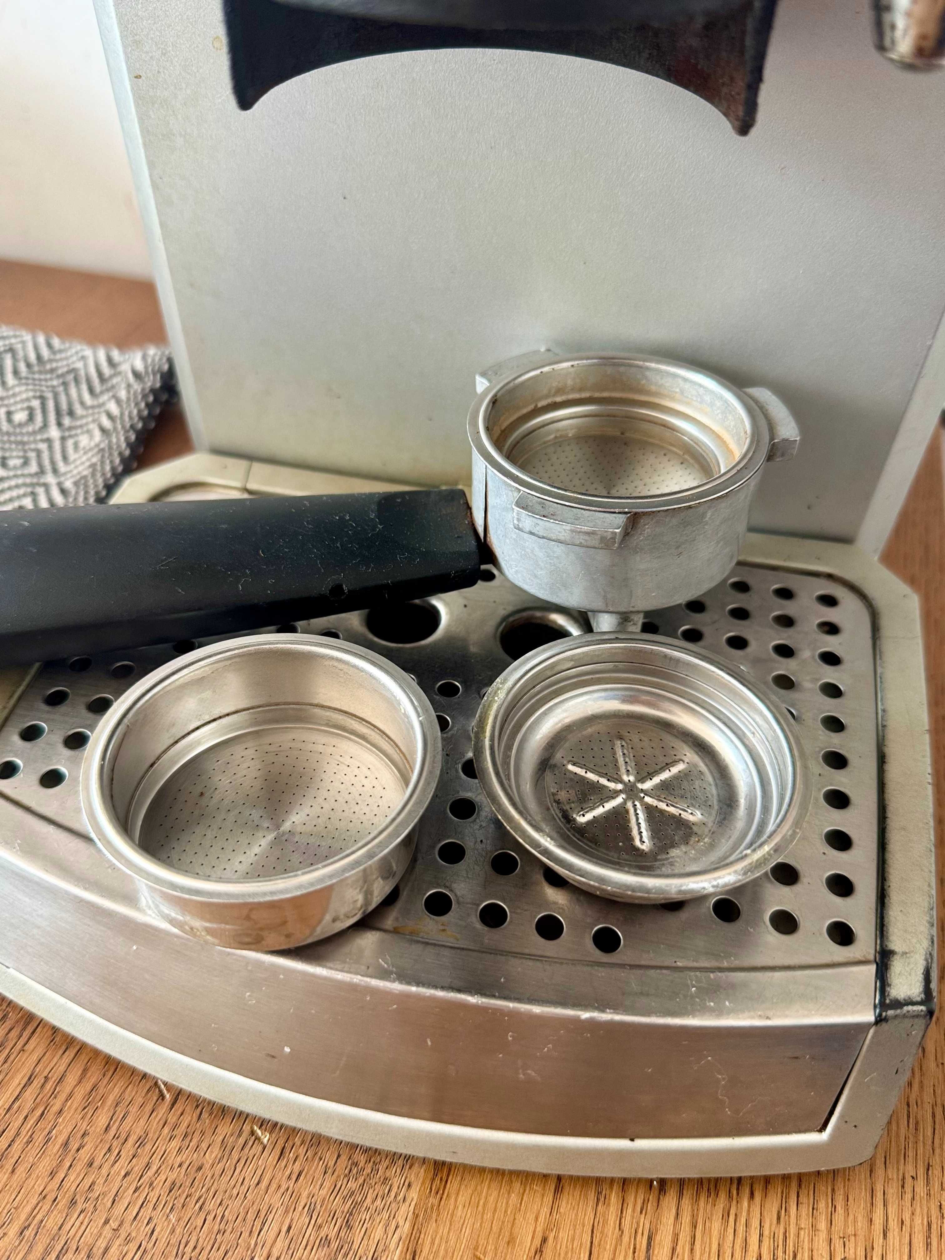 Еспресо машина ELECTROLUX EEA-130