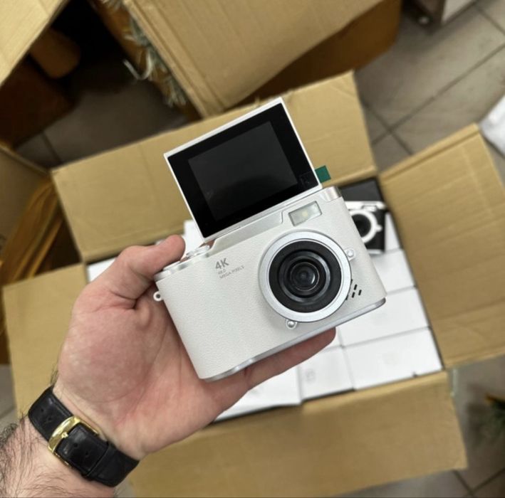 Продам фотоопарат