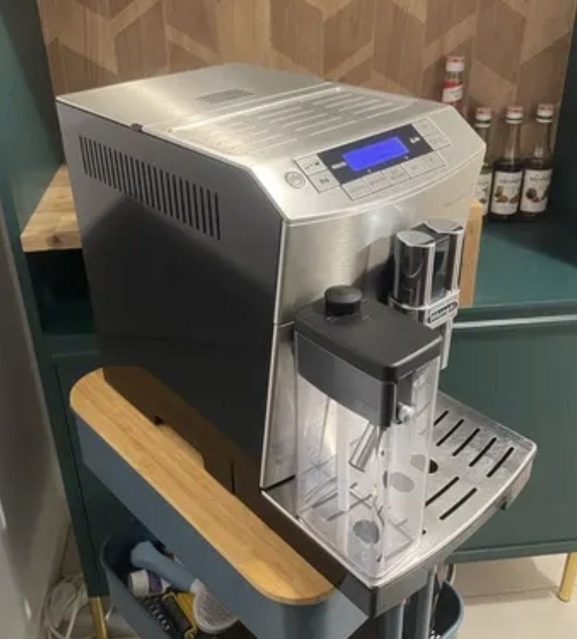 Espressor DeLonghi PrimaDonna S