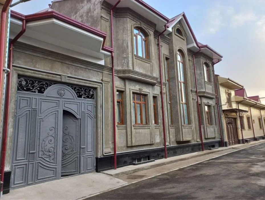 Продается ЕВРОДОМ в Дурмене —  3-х уровневый, рядом