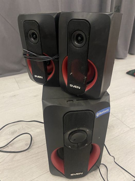 Продам колонки SVEN