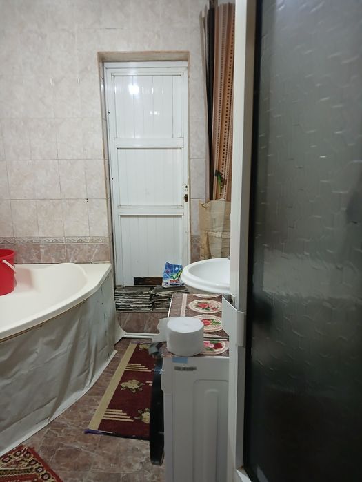 БАМда 2 хонали гиштли уйда 77 -серия 6 м балконли.