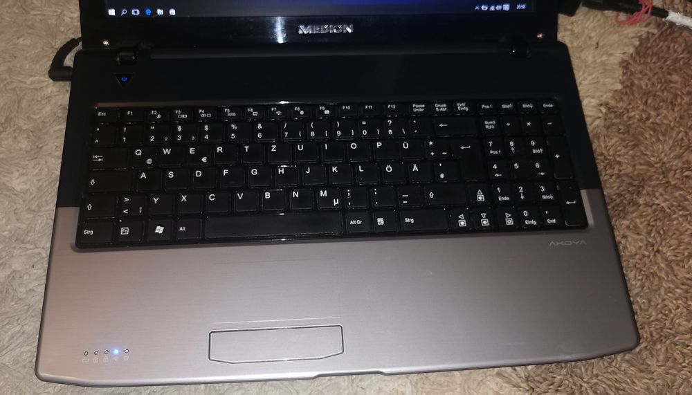 Laptop Medion Akoya E6226 Procesor i5-2430M 2,40GHz