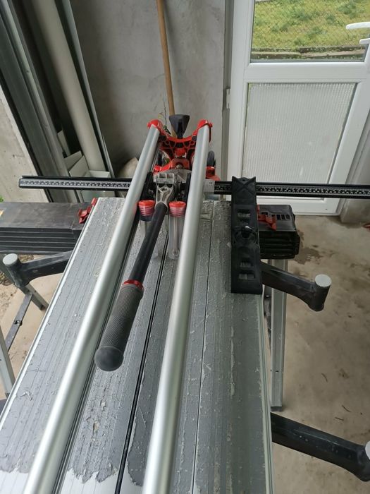 RUBI TZ 1300   Bosch GLL