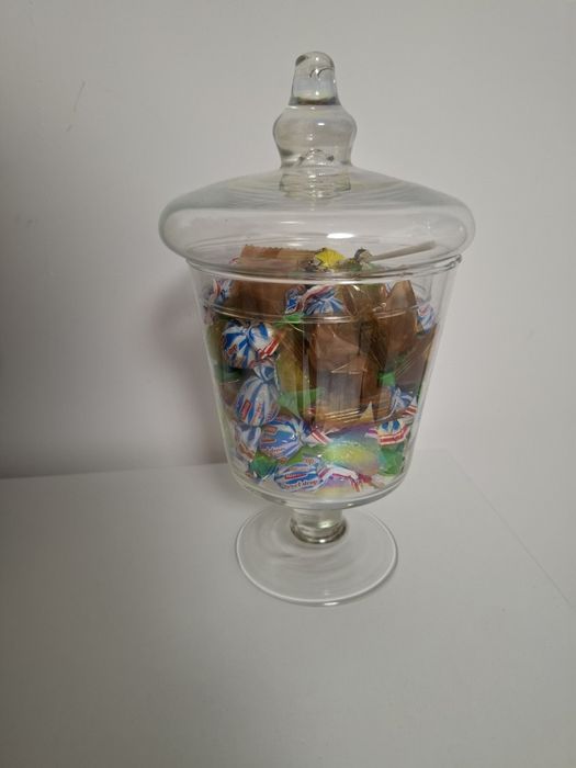 Recipient pentru dulciuri