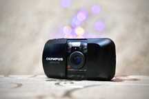 Лентов фотоапарат Olympus Mju I