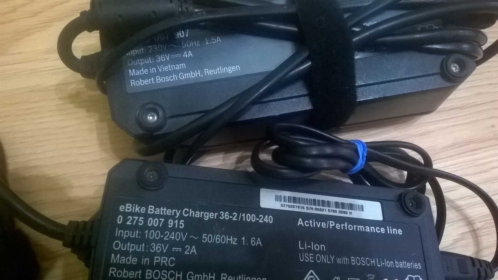 charger BOSCH 36v-42v incarcator bicicleta electrica doua bucati 2A+4A
