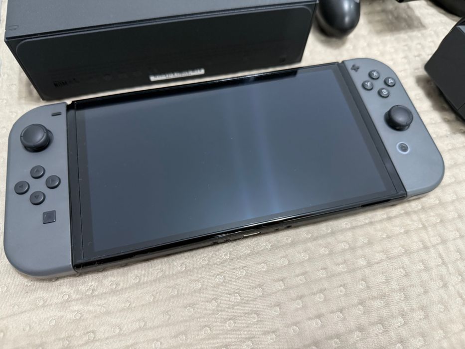 Nintendo Switch Oled cu toate accesoriile