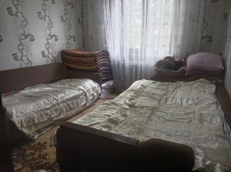 Срочно Продаётся Башлык 3/2/9 ремонт средний без мебелья !