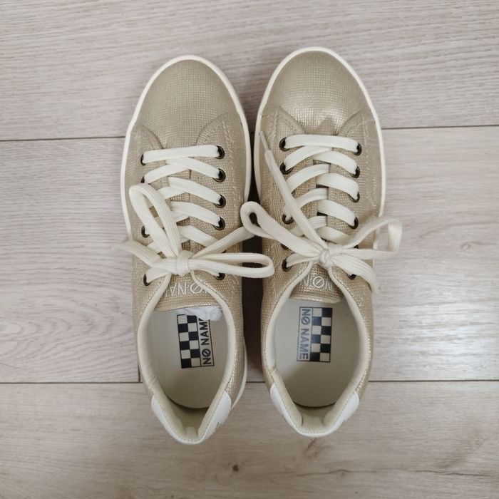 Adidași damă, mărimea 37