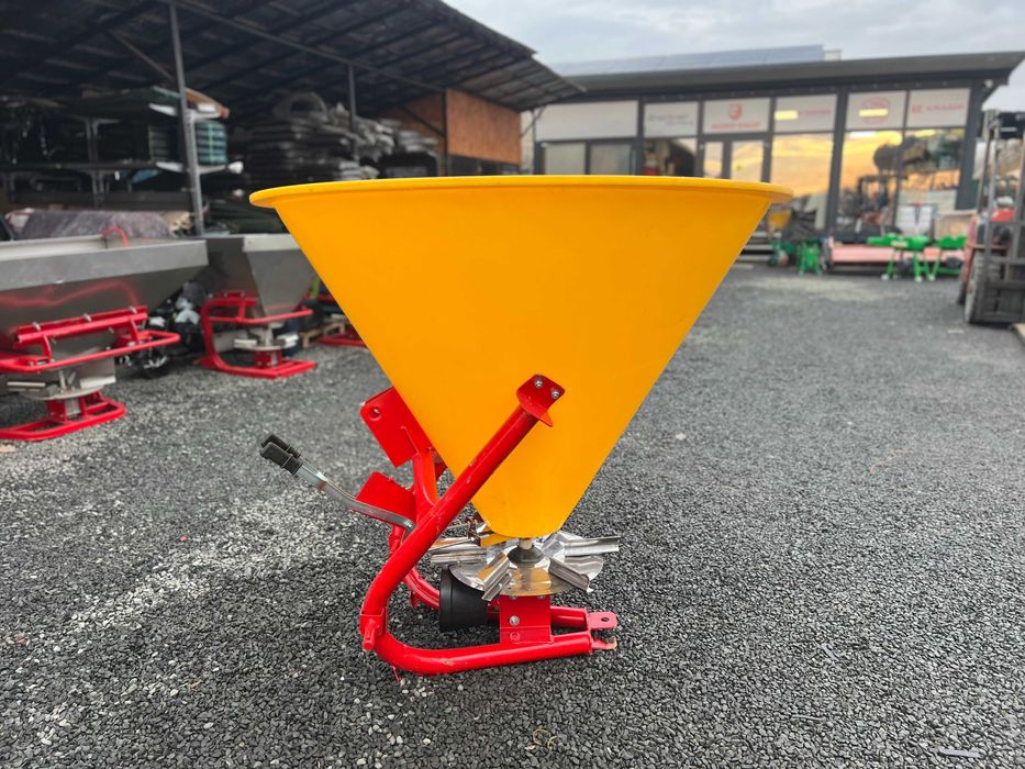 Utilaj imprastiat ingrasamint distribuitor ingrasamint nou Agx 500L