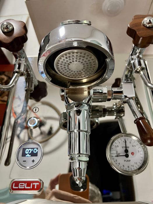 Lelit Bianca V3 espressor