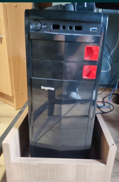 Placa de bază MSI gaming+procesor AMD  FX X6 6300+16 Gb RAM