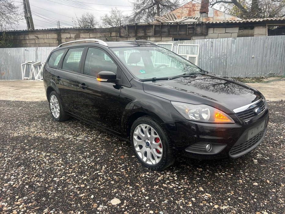 Ford Focus 2/facelift 1.6 benzina/buton start stop