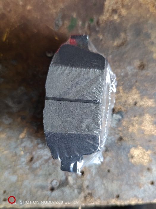 Vind discuri si placute frina fata yaris,prius,Celica,etc