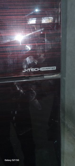 Срочно продам холодильник инвертор