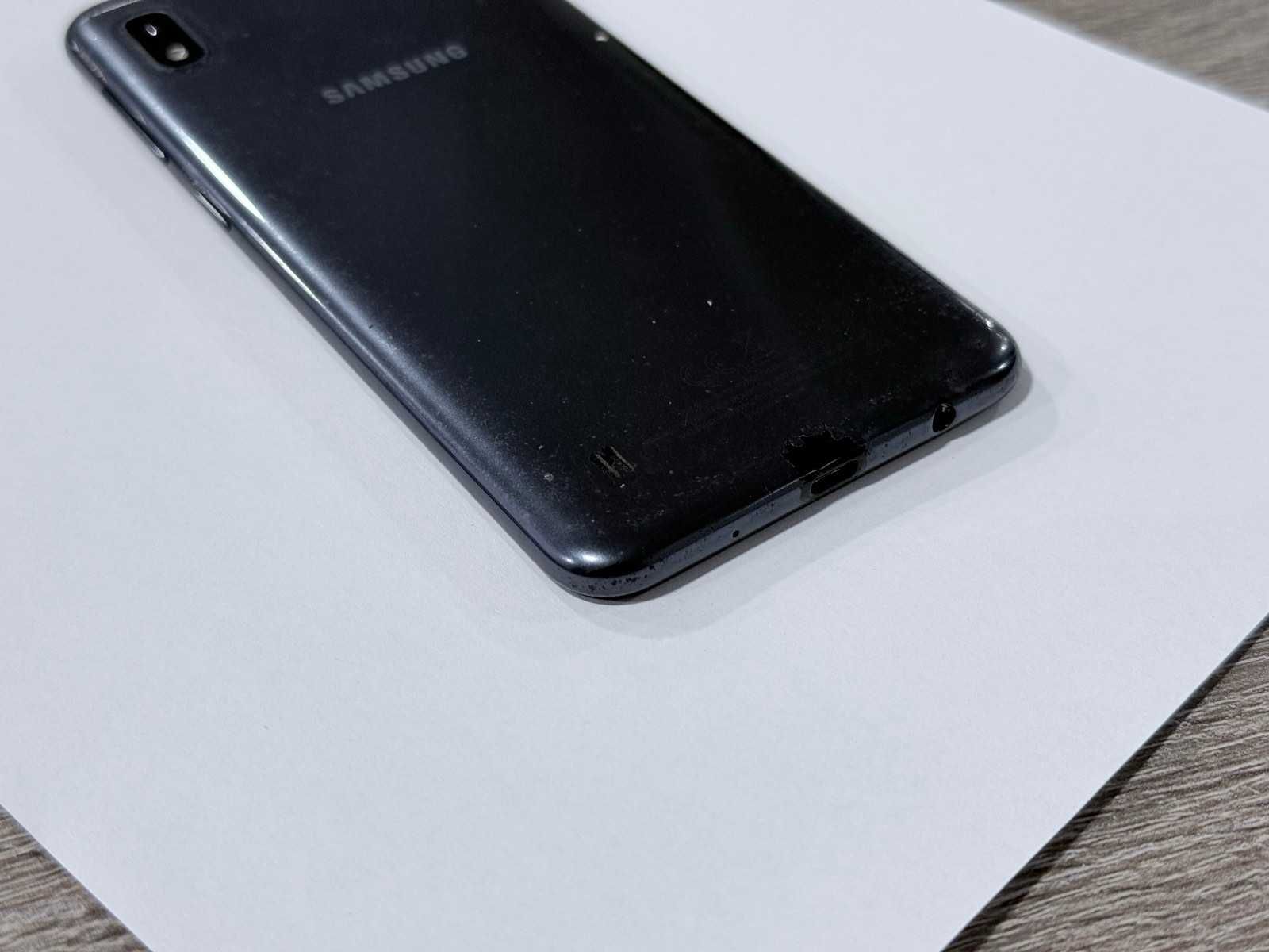 Продавам Samsung A10
