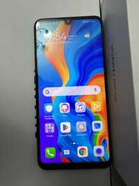 Huawei P30 lite состояние отличное, все работает. На ремонте не была.