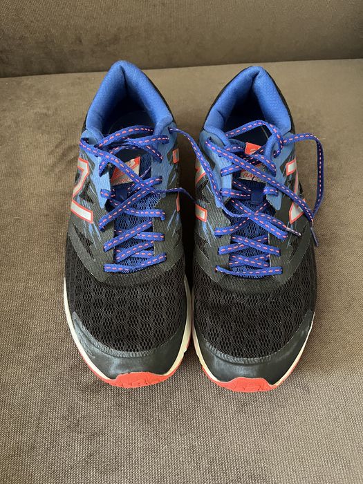 Маратонки New Balance 43 номер