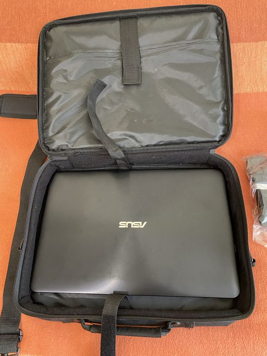 Geanta de umar pentru laptop pentru barbati noua