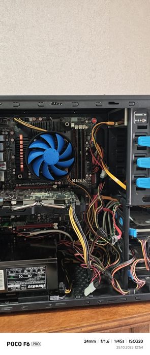 Блок питания Huntkey hk 700W