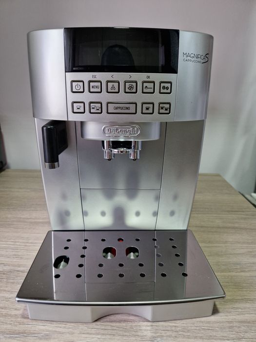 Aparat de cafea De'Longhi