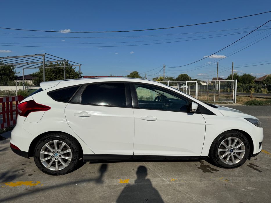 Vând Ford Focus 2015