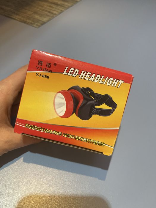 Lanterna cu led ptr frunte