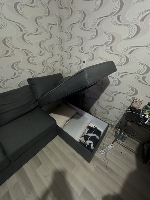 Продава се диван