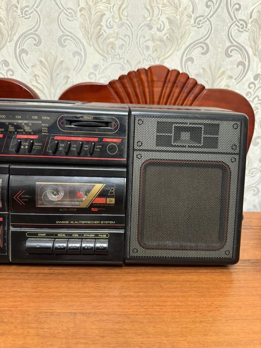 Срочно продам магнитофон