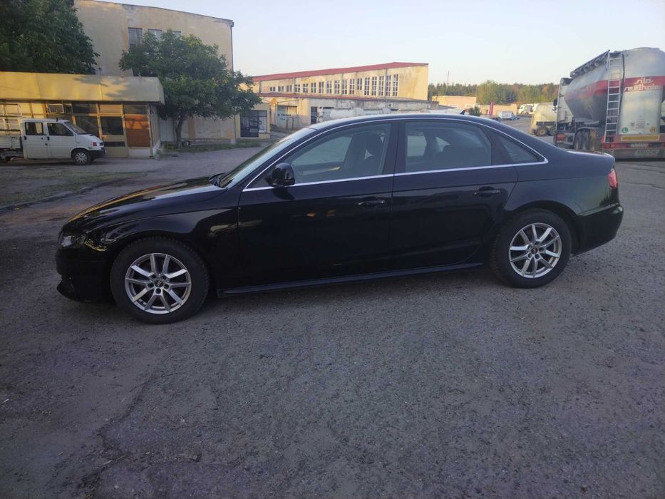 Audi A4 2,0 tdi 143 ps B8
