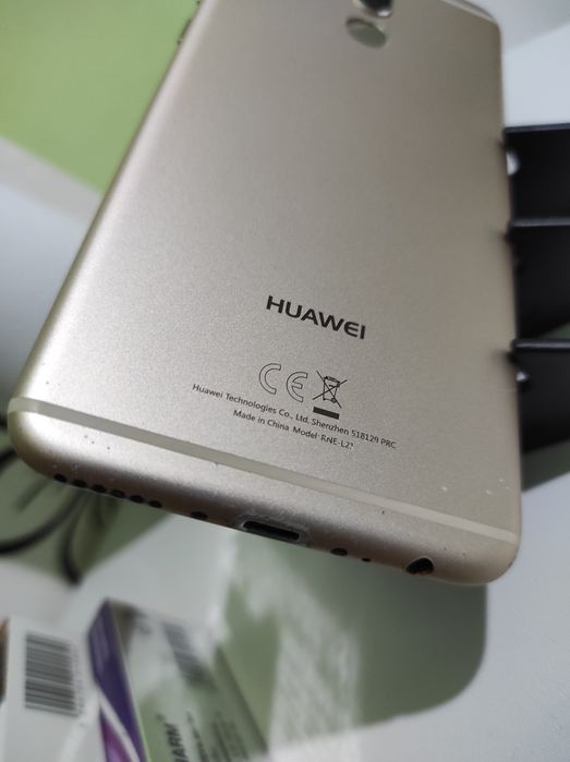 Huawei Mate 10 Lite