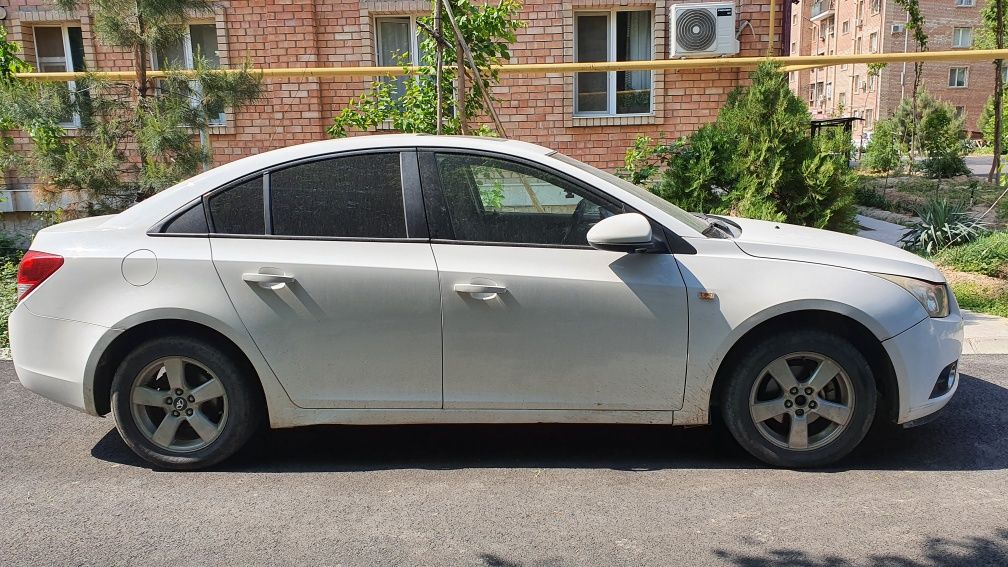 Chevrolet Cruze 2009