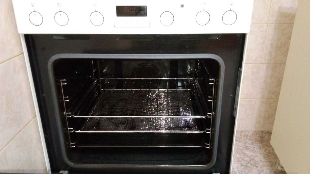 Готварска печка Electrolux- mod EKC6451AOW