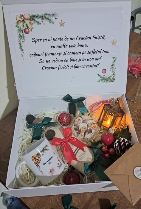 Cutie cadou de Craciun/Secret Santa