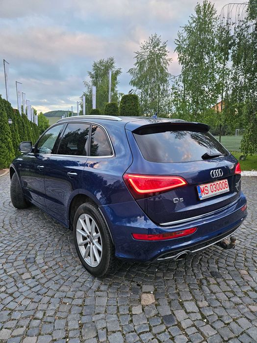 Audi Q5 S-line 2.0 tdi quatrro automat