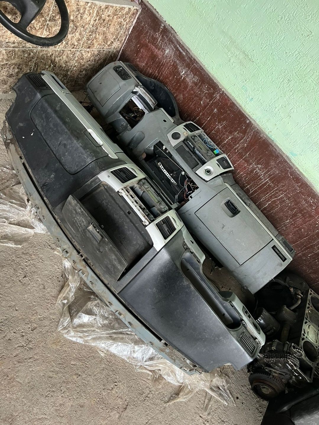 Запчасти на Газель все что нужно назел ест все