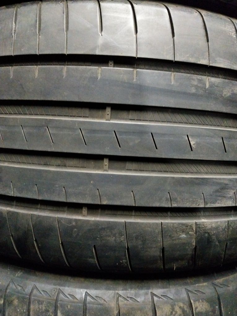 Anvelope second vara 275 35 R19  Goodyear 2022 *